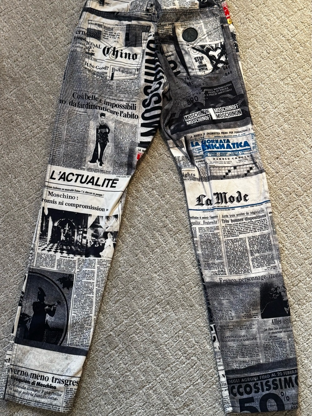 RARE! Vintage Moschino Black and White Newspaper Print Jeans. - Picture 2 of 5